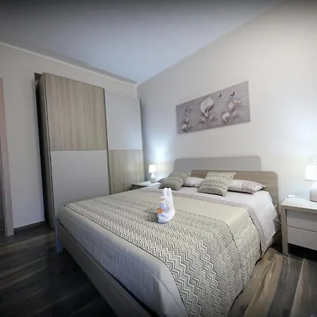 Solemar Holidays Apartment *