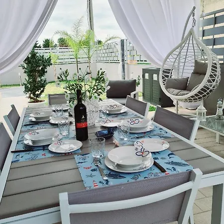 Solemar Holidays Villa Avola